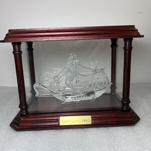 Vtg Santa Maria 1492 Model Ship 5.5” Clear Glass Sculpture in Wood Case